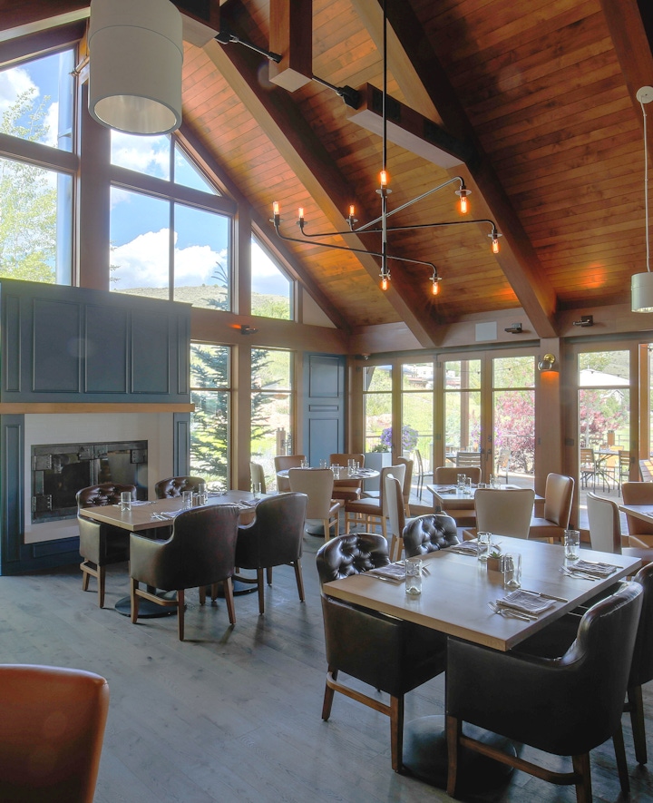 Sonnenalp Club, Edwards, Colorado – The dining room at Harvest  |  photo by Adam Larkey Photography