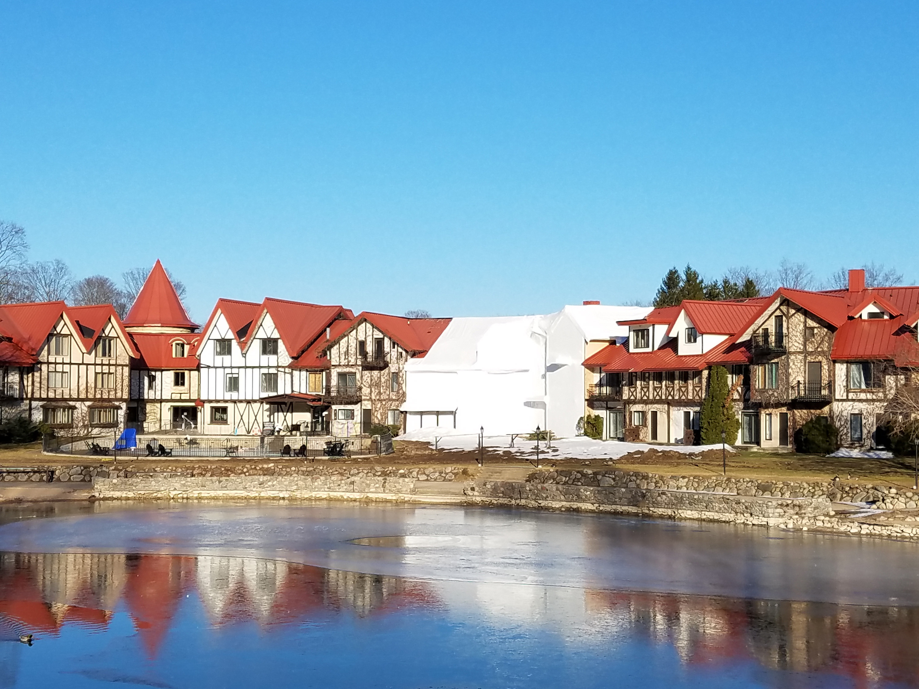 The Lodge at The Highlands following a fire in 2016 that destroyed the center wing